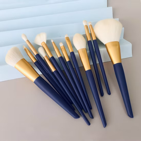 Serie di 12 pennelli per trucco Pennelli per trucco in polvere personalizzati per correttore di lusso, fard per sopracciglia